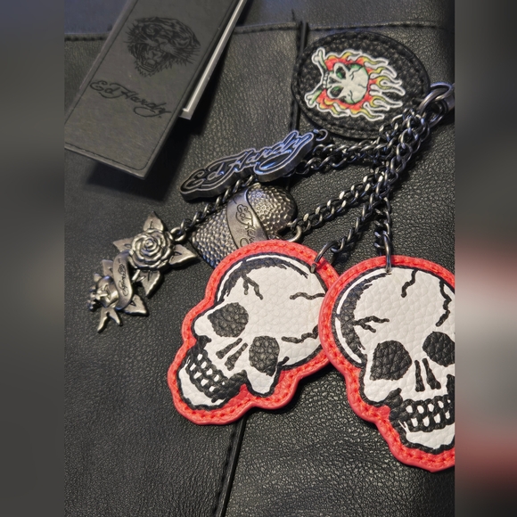 Ed Hardy Love Kills Slowly Large Black with Charms and Rhinestones Tote Bag NWT - Picture 3 of 8